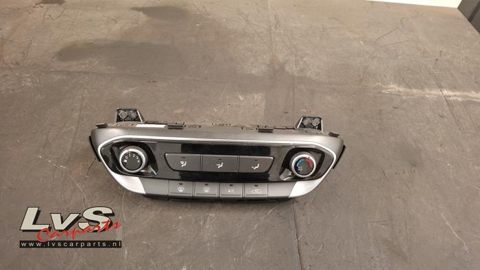Hyundai I30 Air conditioning control panel