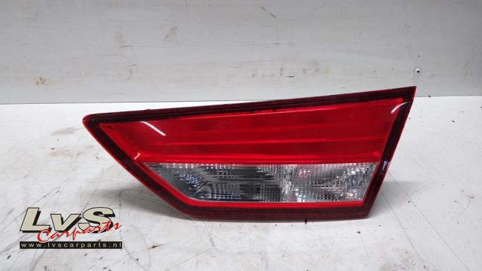 Seat Leon Feu arrière droit