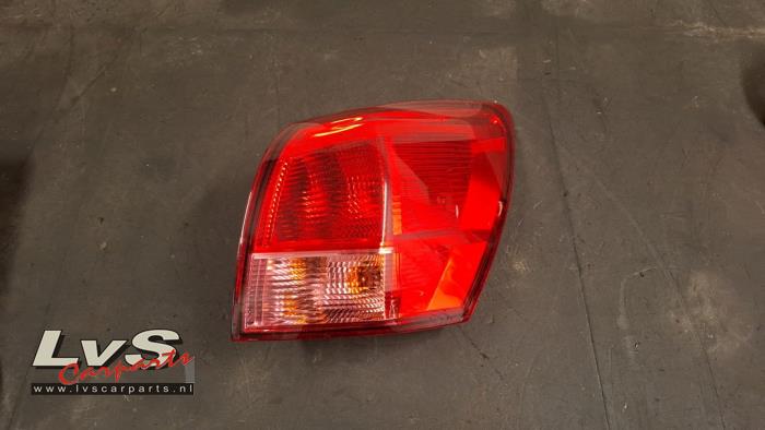Nissan Qashqai Taillight, right