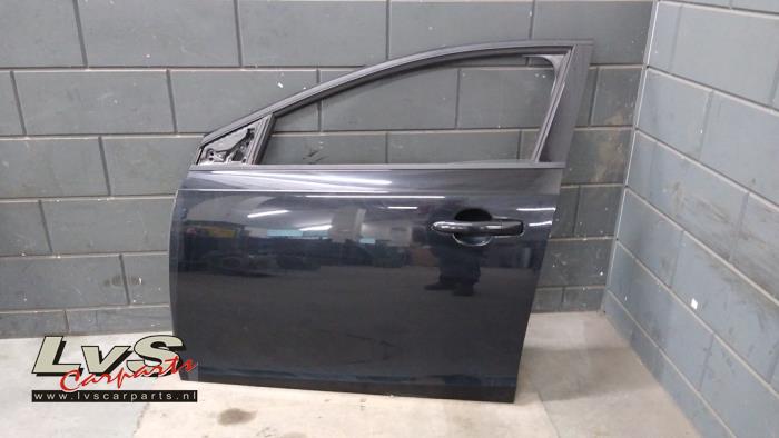 Volvo V40 Portier 4Deurs links-voor