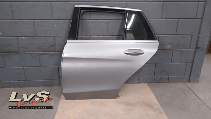 Mercedes C-Klasse Portier 4Deurs links-achter