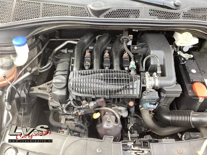 Citroen C4 Cactus Engine