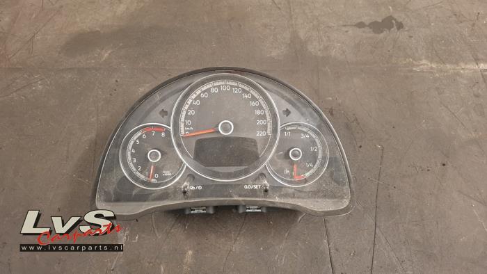 Volkswagen UP Odometer KM
