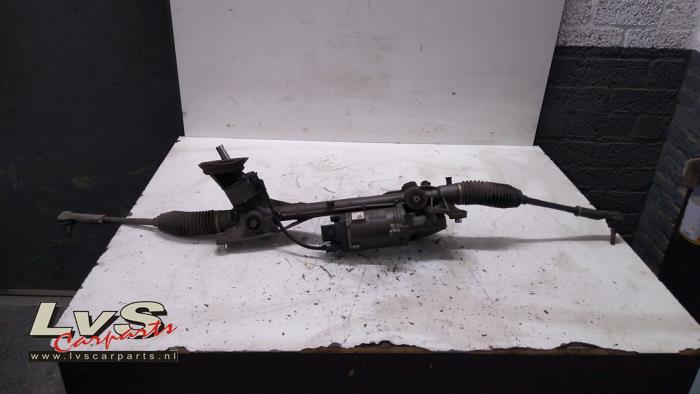 Volkswagen Golf Power steering box