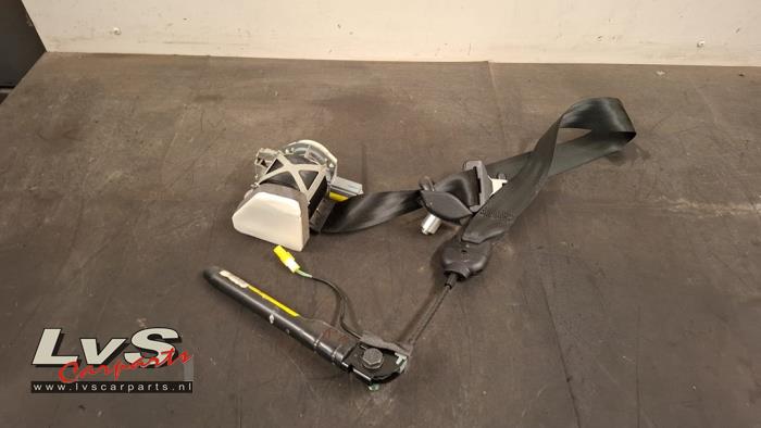 Ford KA Seatbelt tensioner, right