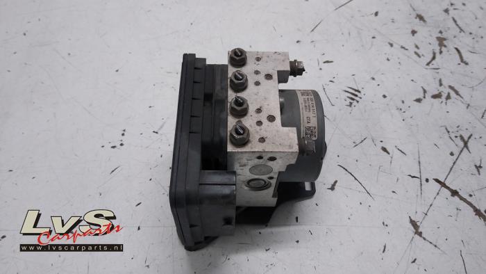 Skoda Octavia ABS pump