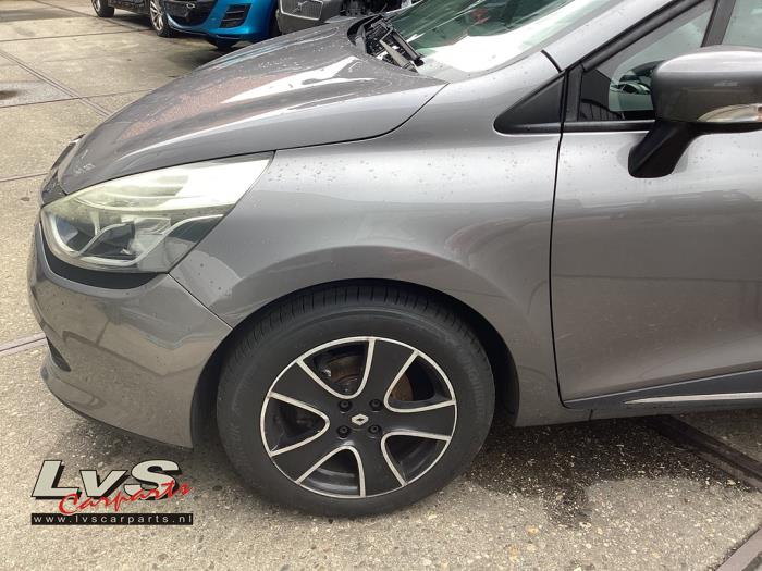 Renault Clio Front end, complete