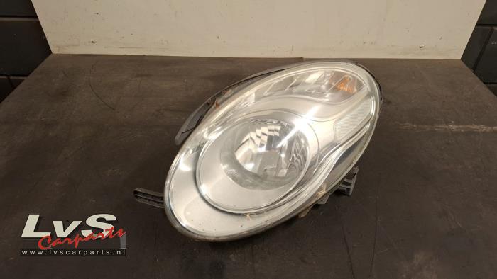 Fiat 500L Headlight, left