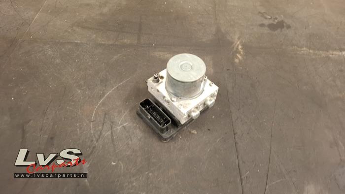 Fiat 500L ABS Pomp