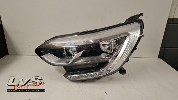 Renault Megane Phare gauche