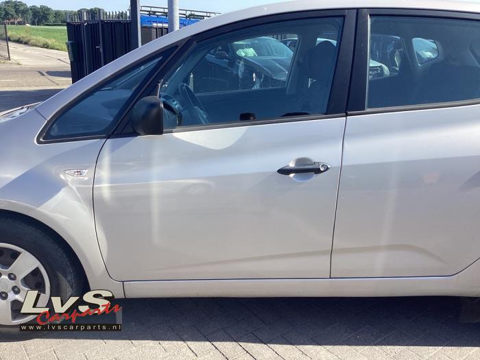 Kia Venga Portier 4Deurs links-voor