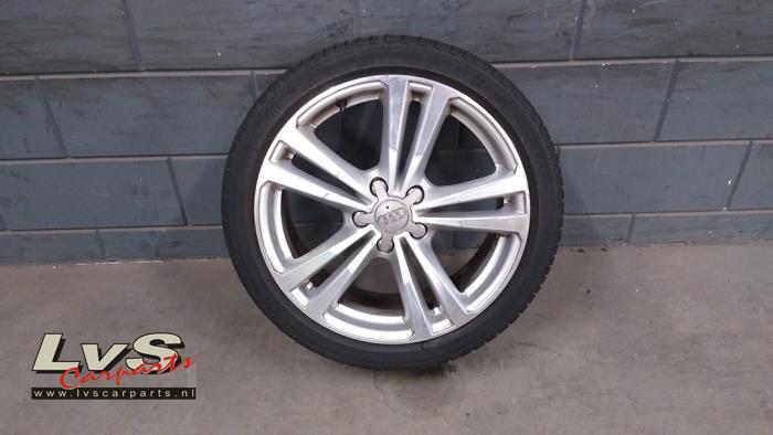 Audi A3 Jante + pneumatique
