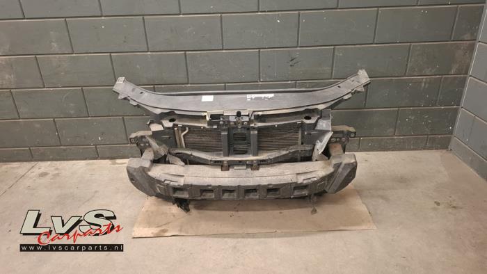 Volkswagen Passat Frontpaneel