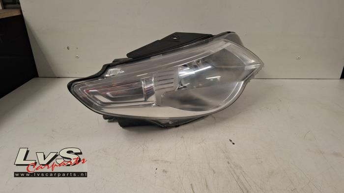 Volkswagen Passat Koplamp rechts