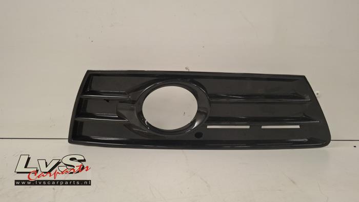 Volkswagen Passat Afdekplaat mistlamp rechts