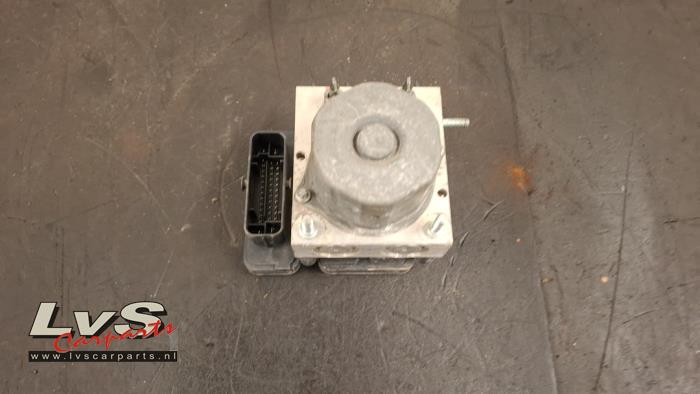 Suzuki Swift ABS Pumpe