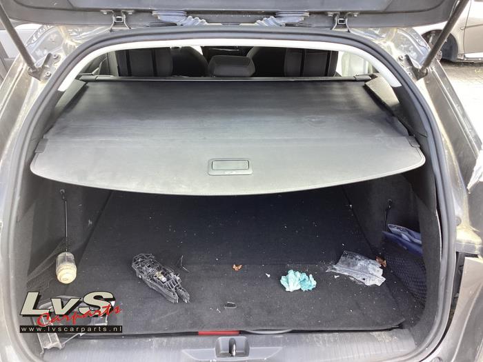 Opel Astra Dekzeil Bagageruimte