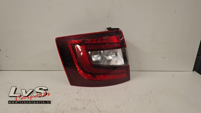 Skoda Octavia Achterlicht links