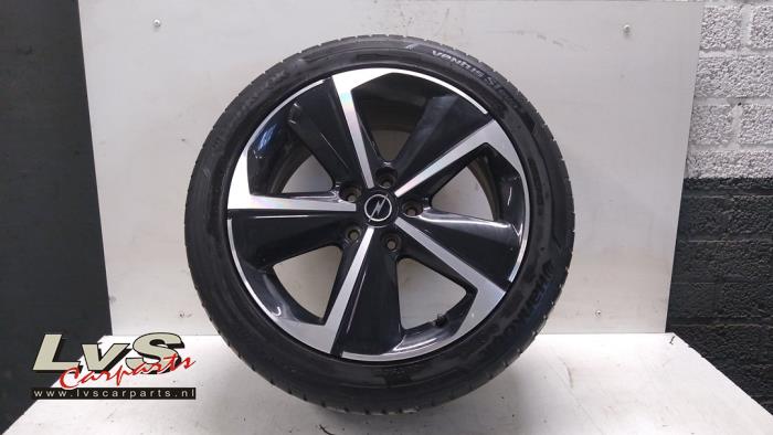Opel Astra Felge + Reifen