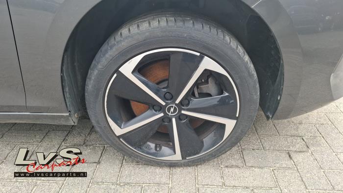 Opel Astra Felge + Reifen