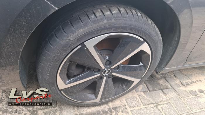 Opel Astra Felge + Reifen