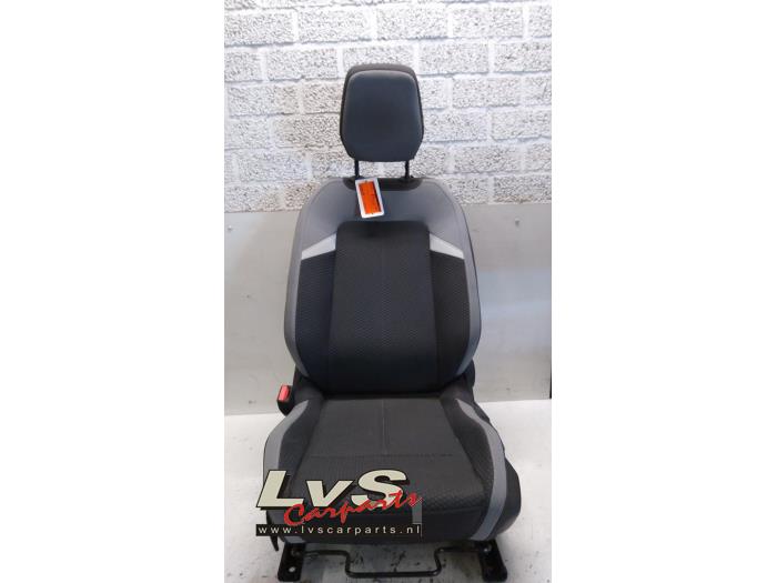 Opel Astra Seat, left
