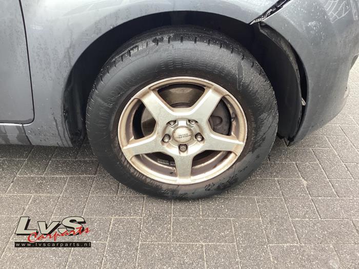 Kia Venga Set of wheels + tyres