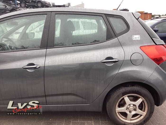 Kia Venga Rear door 4-door, left