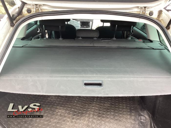 Skoda Octavia Luggage compartment cover