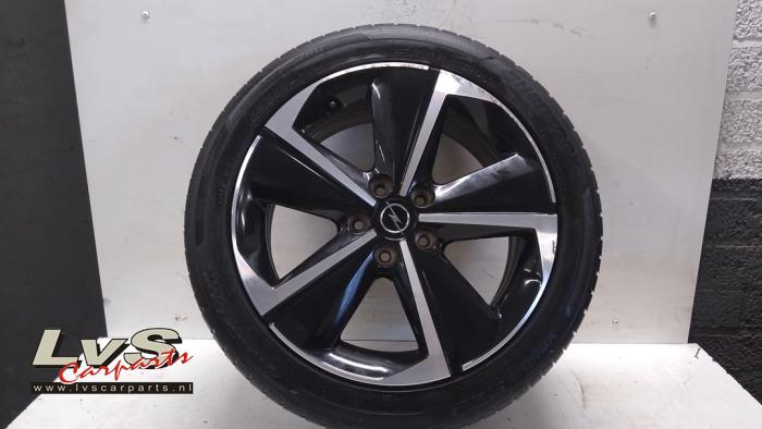 Opel Astra Felge + Reifen