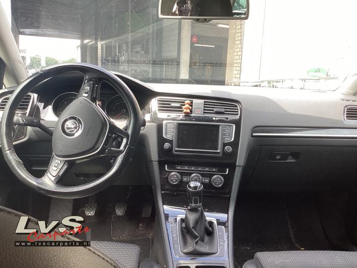Volkswagen Golf Airbag set + dashboard