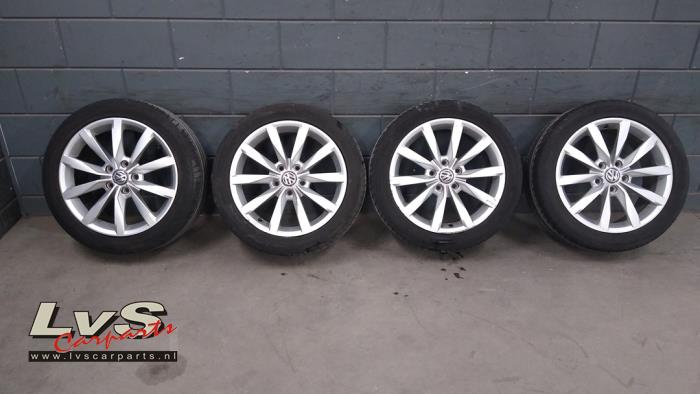 Volkswagen Golf Kit jantes + pneumatiques