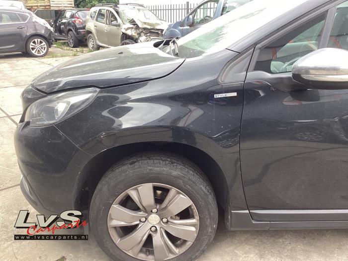 Peugeot 2008 Front end, complete