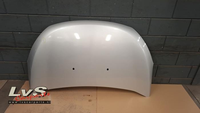 Dacia Dokker Bonnet
