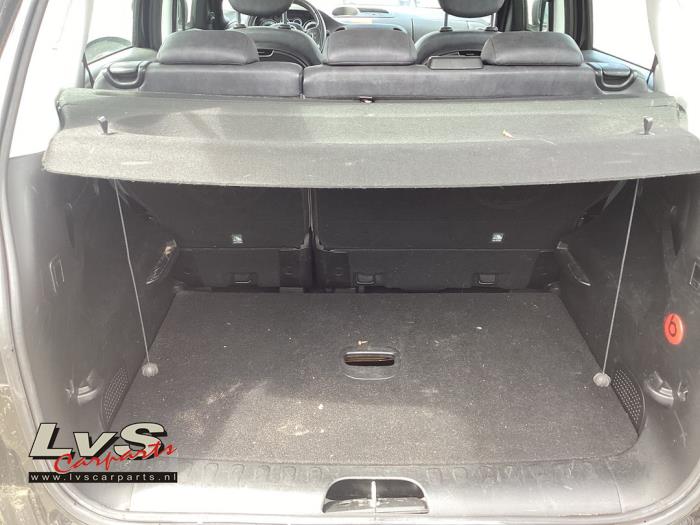Fiat 500L Parcel shelf