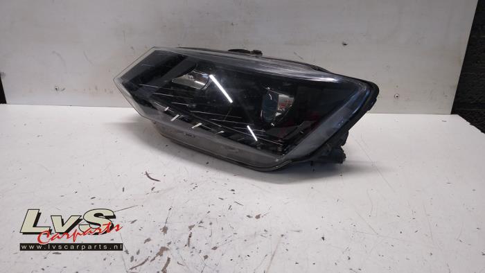 Skoda Fabia Headlight, left