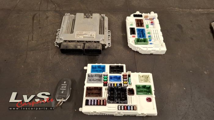 Opel Astra Engine management computer