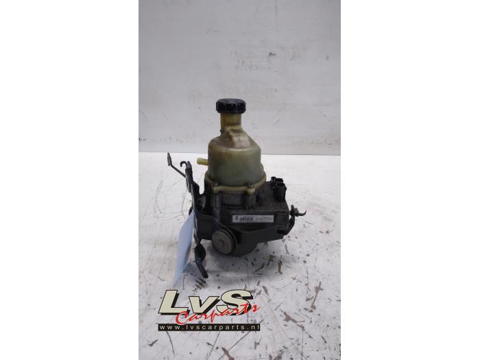 Dacia Dokker Power steering pump