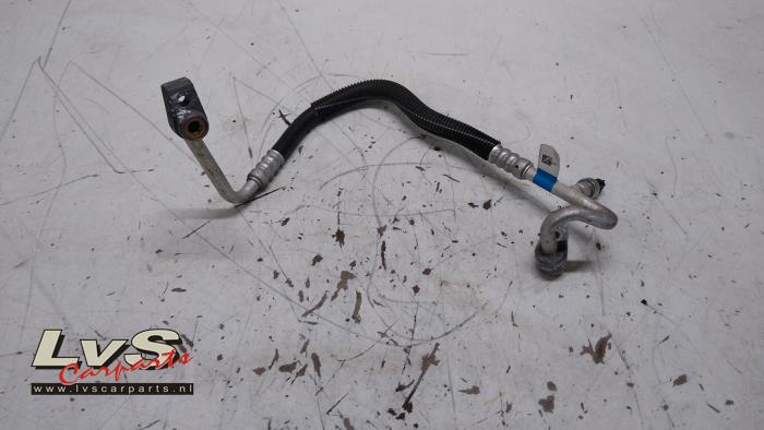 Ford Kuga Air conditioning line