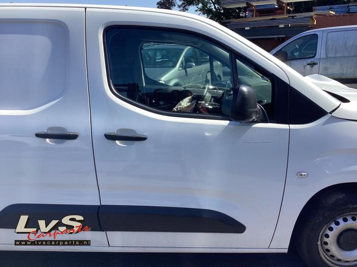 Peugeot Partner Door 2-door, right