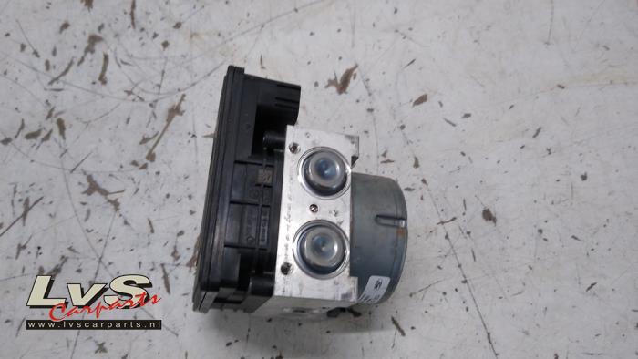 Ford Fiesta Pompe ABS