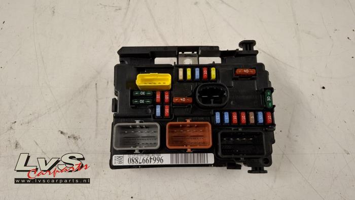 Peugeot 207 Fuse box