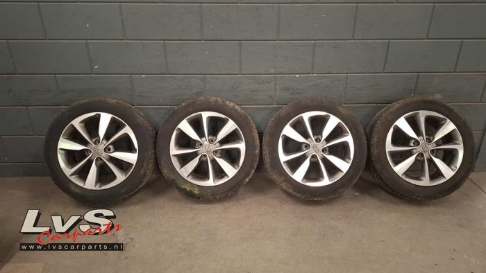 Hyundai I20 Set of wheels + tyres