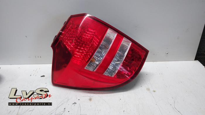 Kia Ceed Achterlicht links