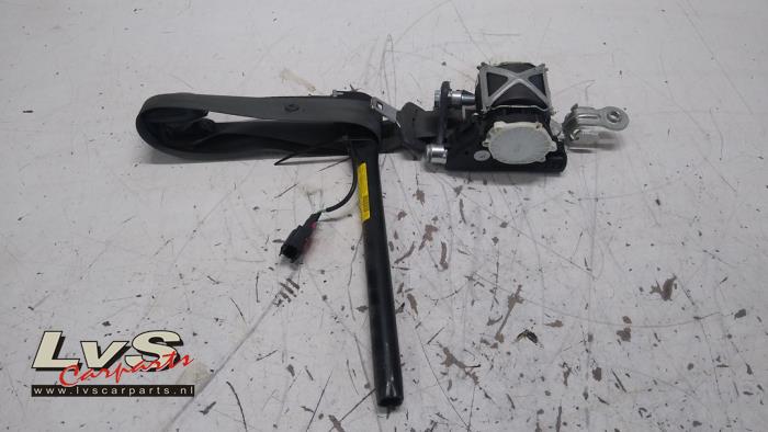 Renault Clio Front seatbelt, left