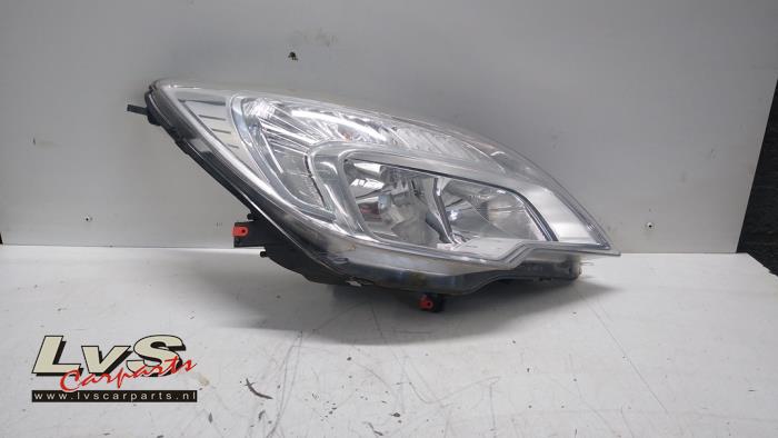 Opel Meriva Phare droit