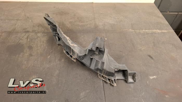 Audi A1 Koplampframe links