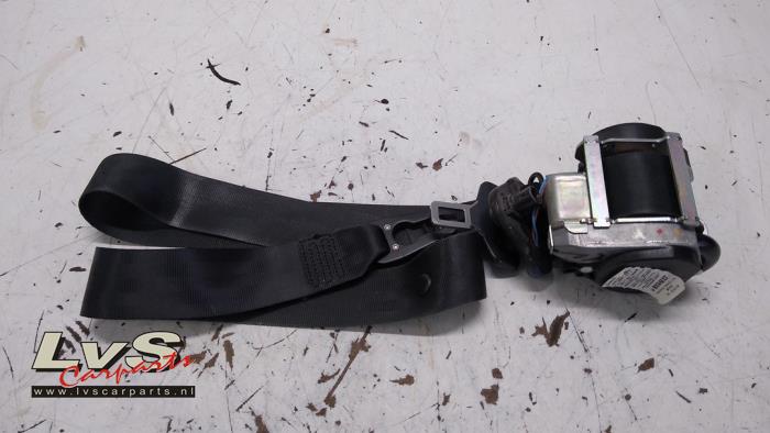 Renault Clio Front seatbelt, left