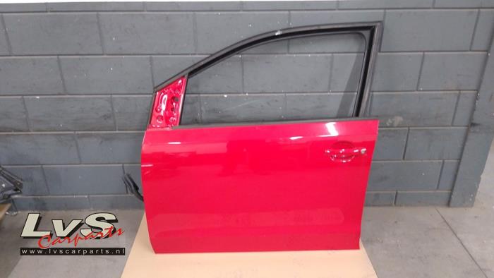 Volkswagen UP Door 4-door, front left