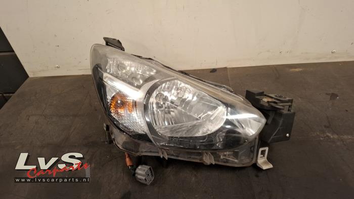 Mazda 2 Koplamp rechts